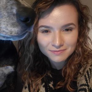 Meet your Posher, Alanna